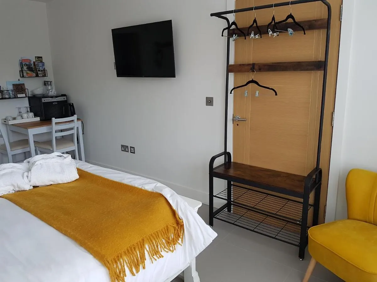 Petite Anchorage Hotel Christchurch  United Kingdom